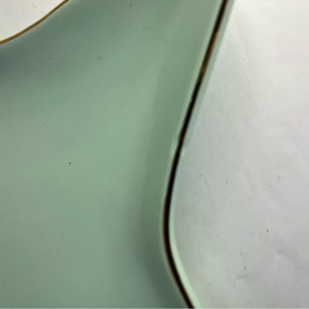 Ciroa Luxe Stoneware Star Candy‎ Nut Dish with Gold Trim Ceramic Pale Green